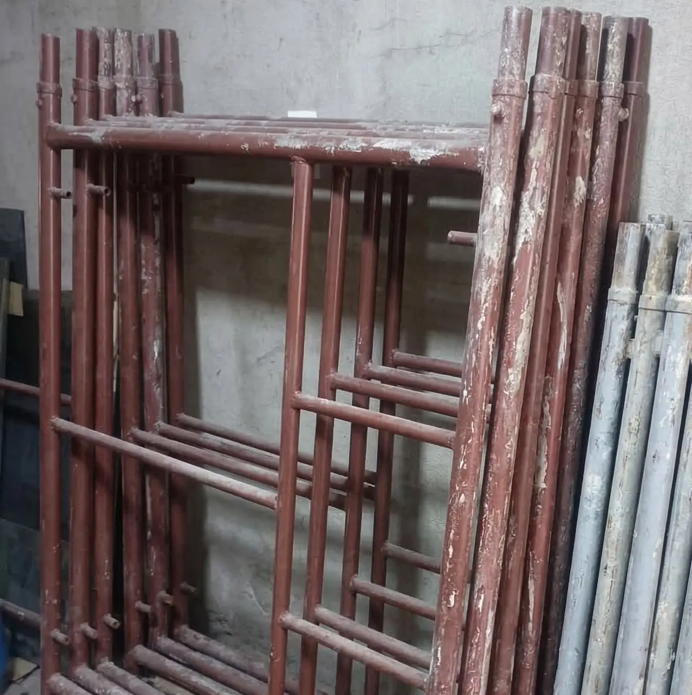 Venta de andamios nuevos y usados en Quito